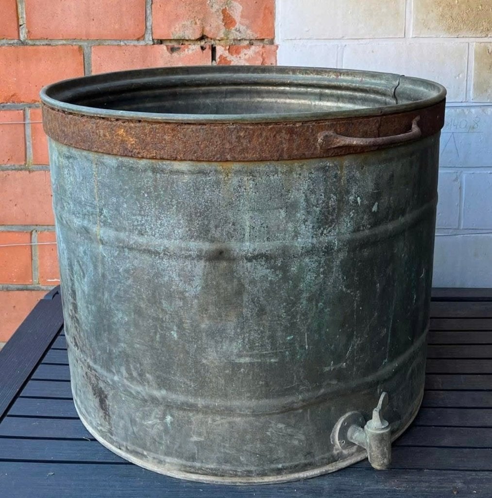 massief zinken ton, Ophalen, Gebruikt, Rond, Balkon