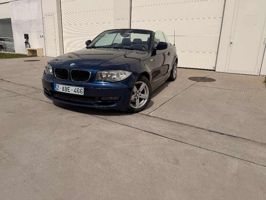 BMW 118d Cabriolet — 2011, Autos, Cuir, Euro 5, Achat, Entreprise