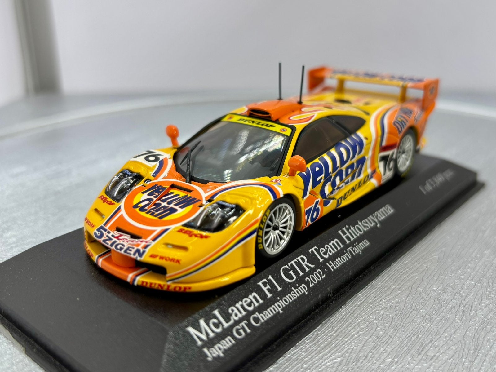 1:43 McLaren F1 Gtr Japan GTC 2002 nr 76 yellow corn, Enlèvement ou Envoi, Comme neuf, MiniChamps