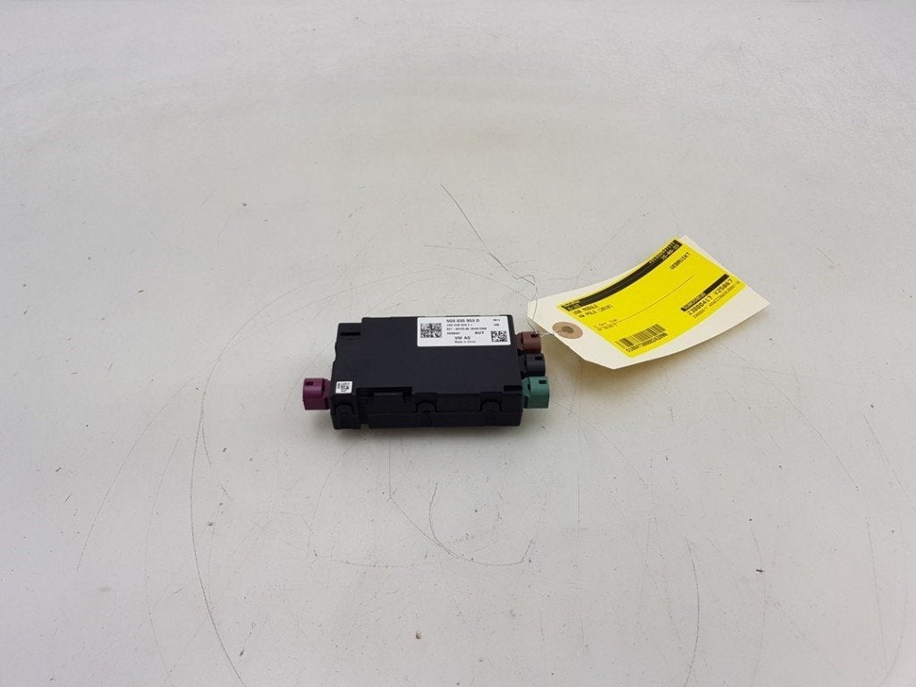 PORT AUX/USB Volkswagen Polo VI (AW1) (|5G0035953D|), Volkswagen, Volkswagen AG, Utilisé, Kundenbetreuung@volkswagen.de