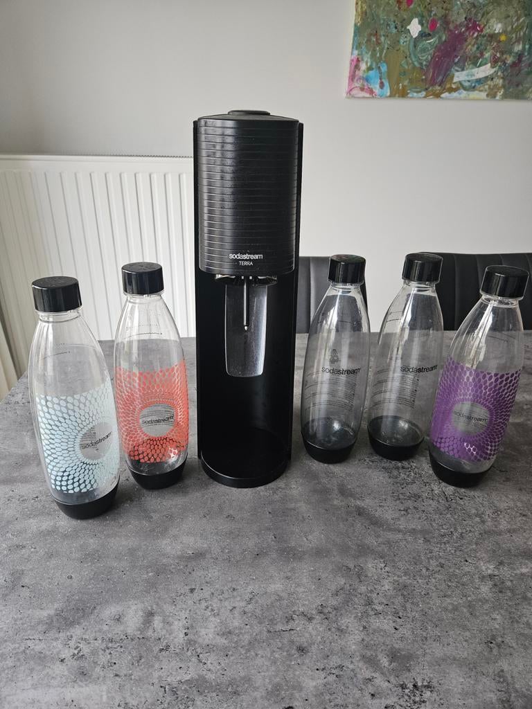 Sodastream met 5 flessen, Huis en Inrichting, Ophalen of Verzenden