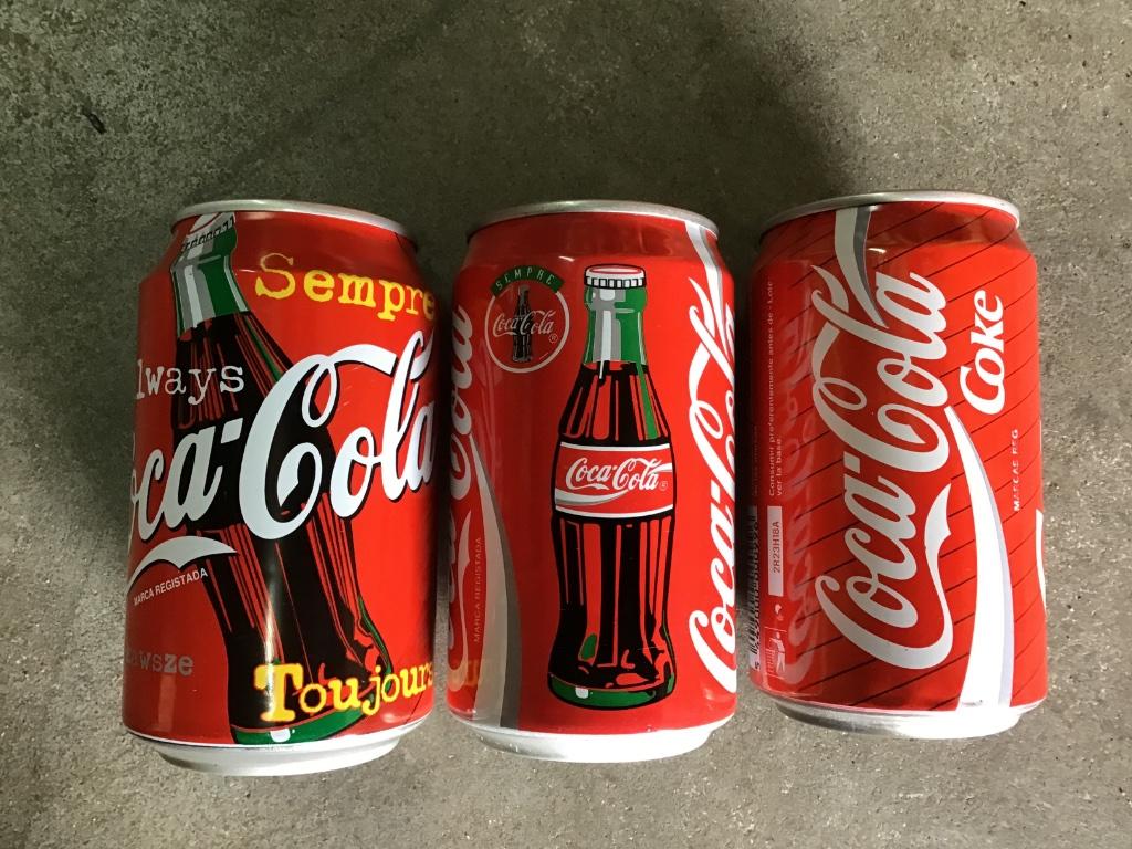 Coca-Cola 3 verschillende Portugese blikjes, Ophalen of Verzenden, Gebruikt, Verpakking