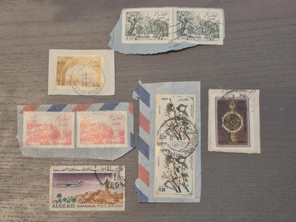 Série de timbres d'Algérie, Enlèvement ou Envoi
