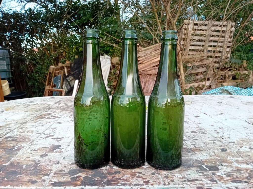 Oude vintage bierflessen brouwerij Isebeart Zwevezele, Enlèvement ou Envoi