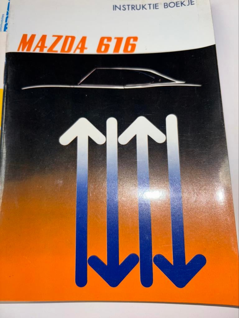 Mazda 616 origineel instruktieboek. Nieuwwaardig, Enlèvement ou Envoi, Comme neuf, Mazda