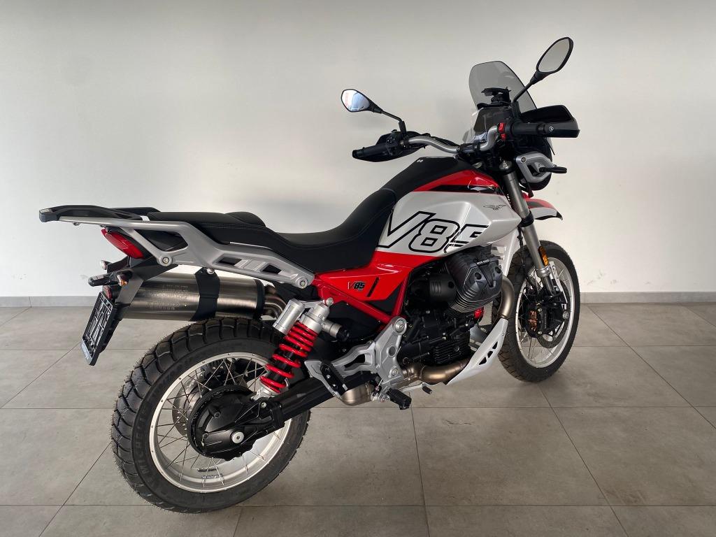 Moto Guzzi V85 TT, Tourisme, Entreprise, Plus de 35 kW, 2 cylindres