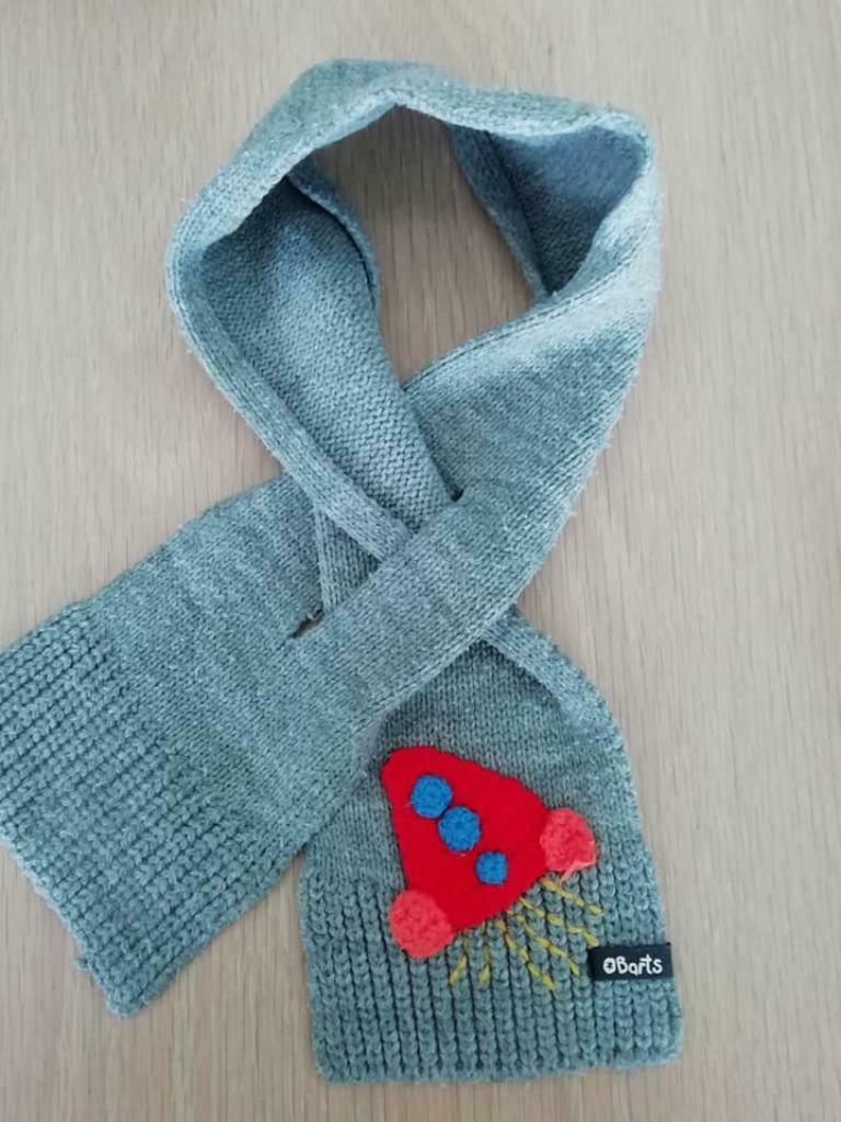 Echarpe marque BARTS taille 6m à 2a, Enlèvement ou Envoi