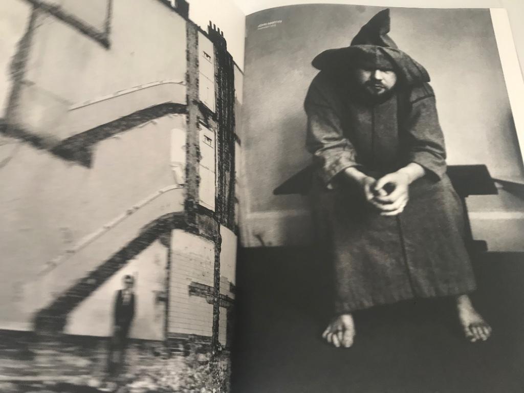 Anton Corbijn  groot fotoboek 20pag, Boeken, Ophalen of Verzenden, Zo goed als nieuw, Fotografen