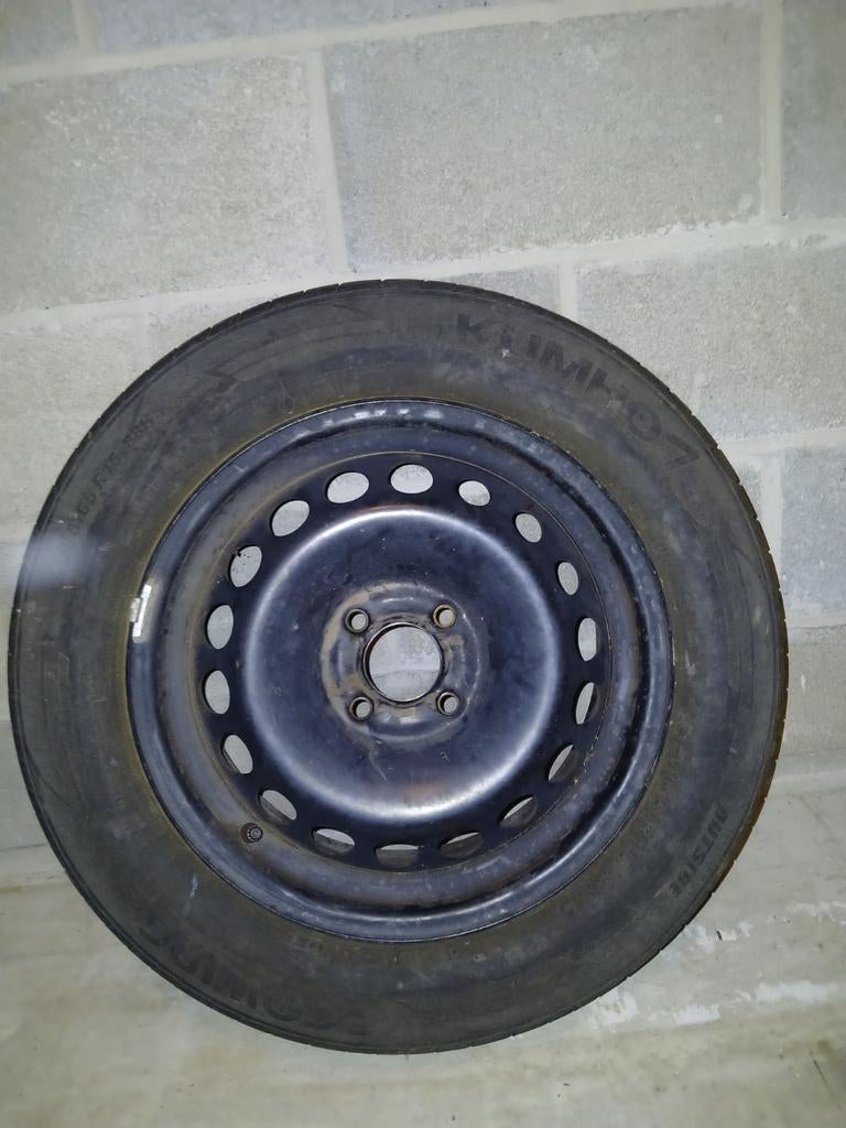 Pneu sur jante KUMHO 185/65 R15 88H, Pneu(s), Enlèvement, Autre, Autre