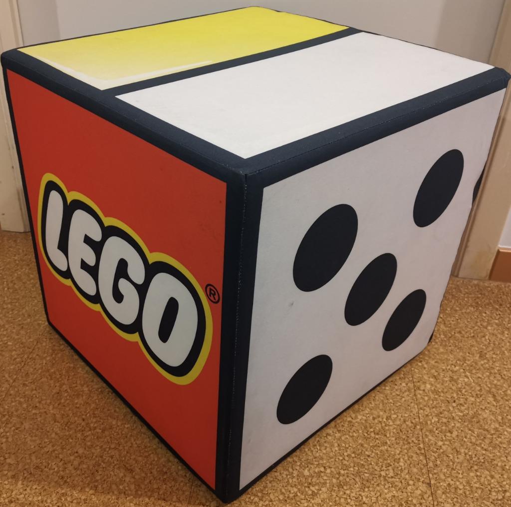 Lego stoffen kubus dobbelsteen / poef, Kinderen en Baby's, Speelgoed | Duplo en Lego, Lego, Ophalen