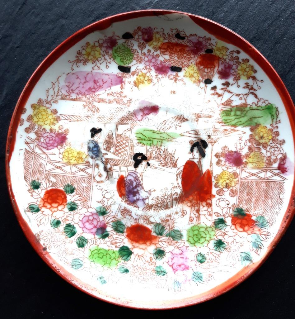 tWEE JAPANSE SCHAALTJES MET GEISHA'S, Ophalen of Verzenden