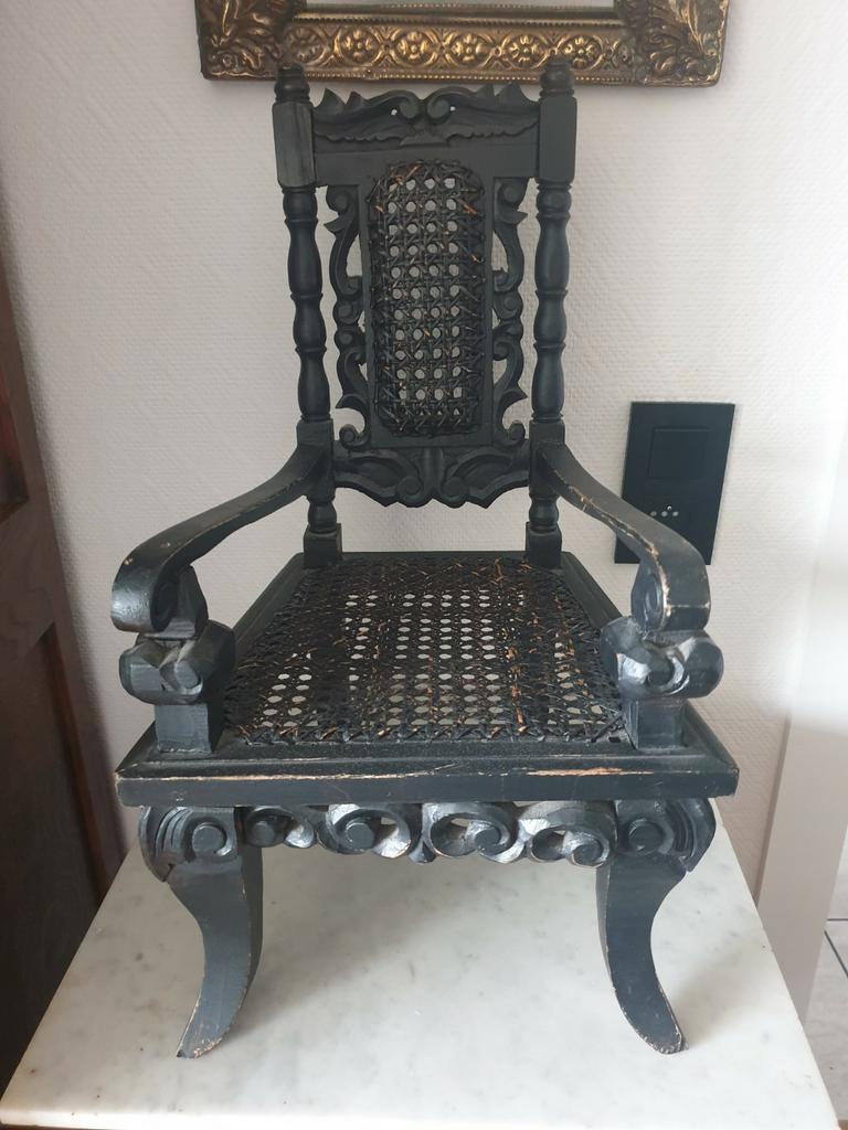 Chaise ancienne pour enfant Louis XV, Enlèvement ou Envoi
