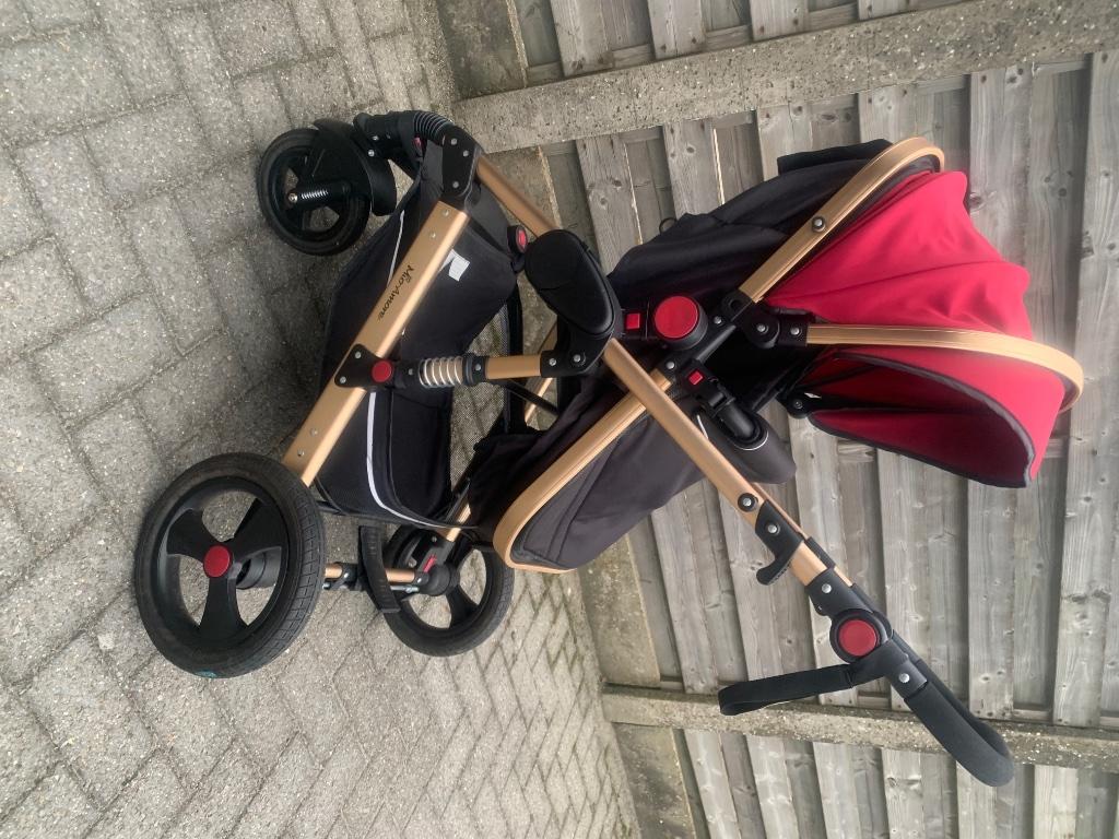 Mio Amore 3 in 1 kinderwagen Veneto incl. autostoel (Rood), Enfants & Bébés, Poussettes & Combinaisons, Utilisé, Poussette, Autres marques