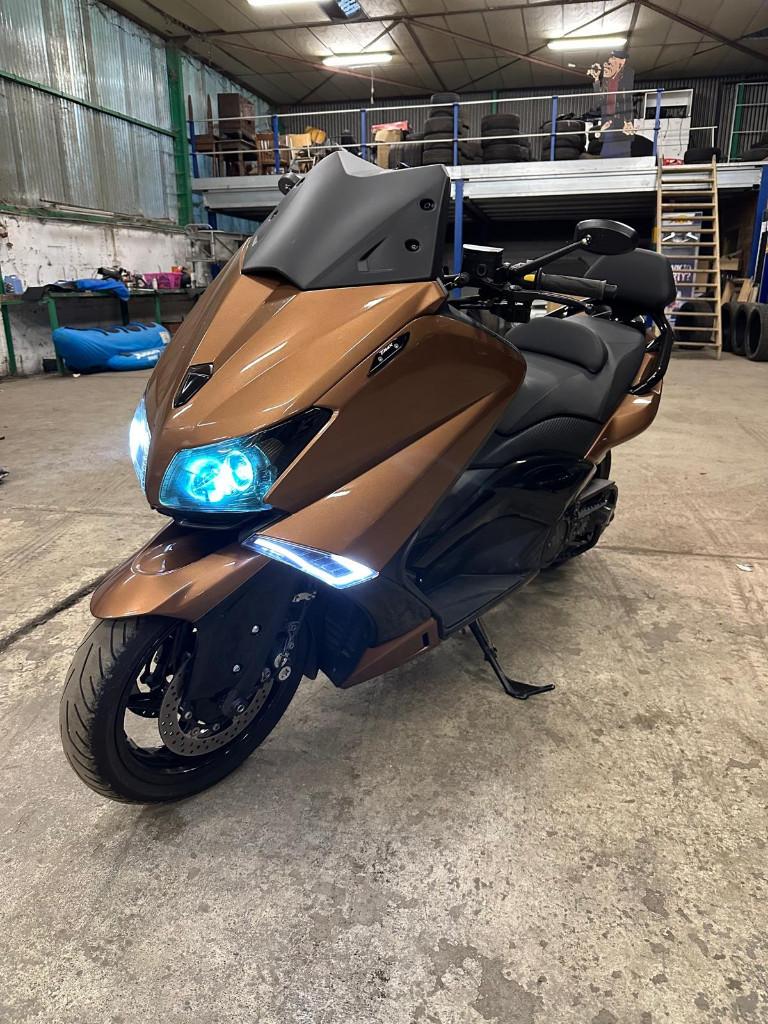yamaha T-max - 2012 - entretien a jour - bon etat, Entreprise