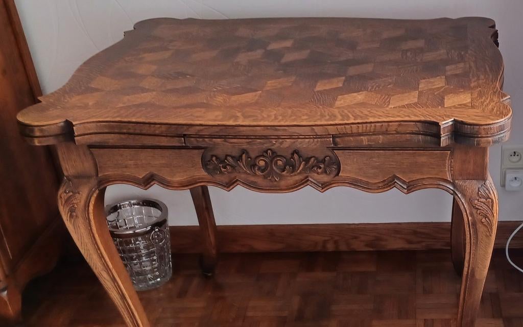 Table élégante de style., Enlèvement