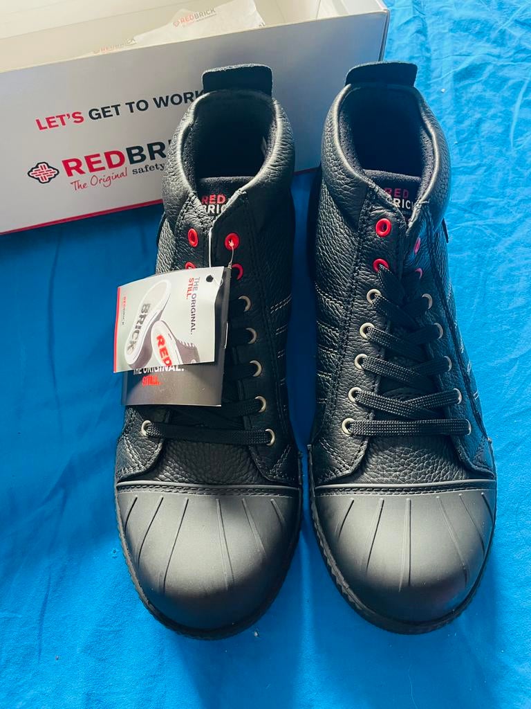 Nieuwe schoenen Red brick, Ophalen, Zwart, Nieuw, Sneakers