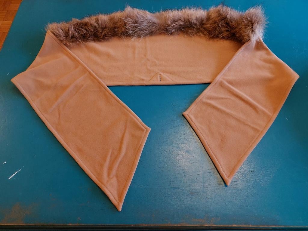 Echarpe, Enlèvement ou Envoi, Comme neuf