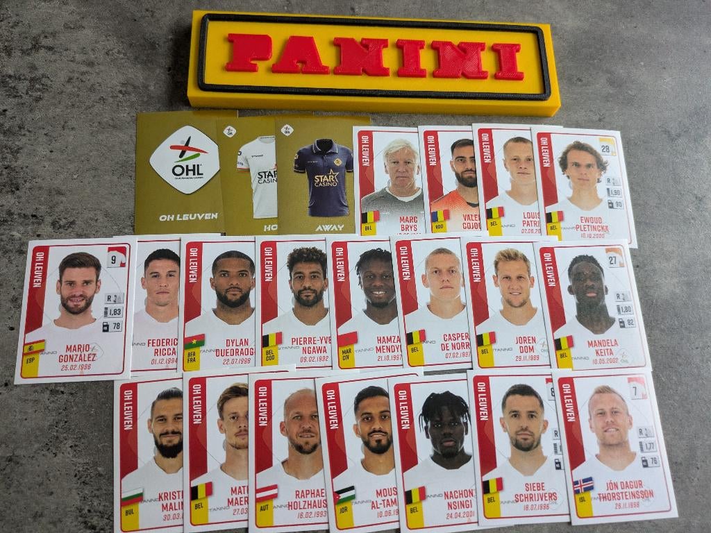 Panini FOOTBALL 2022/23 22 STICKERS OHL LEUVEN  VOETBAL, Ophalen of Verzenden, Nieuw