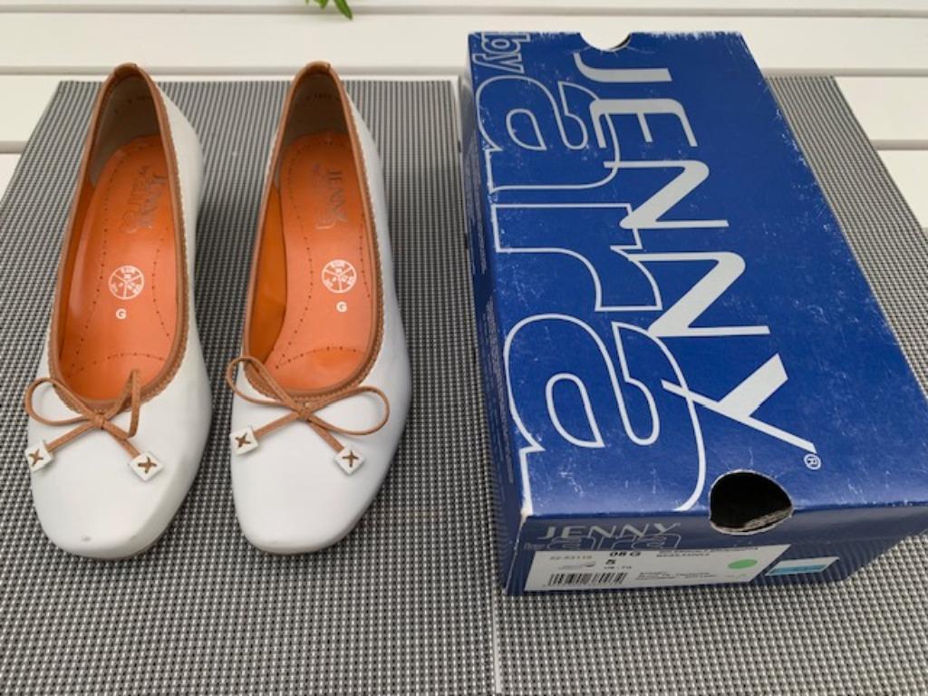 Mooie damesschoenen (Jenny by Ara) mt. 38 (nieuwstaat !), Jenny by Ara, Schoenen met lage hakken, Wit, Ophalen of Verzenden