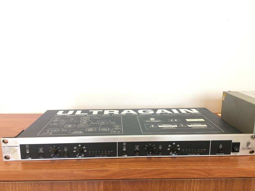 Behringer Ultragain Mic 2000 (+ alimentation externe), Enlèvement, Utilisé, Autres types