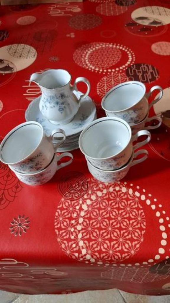 Service à café 6 personnes, Enlèvement ou Envoi, Utilisé, Autres matériaux, Autres styles