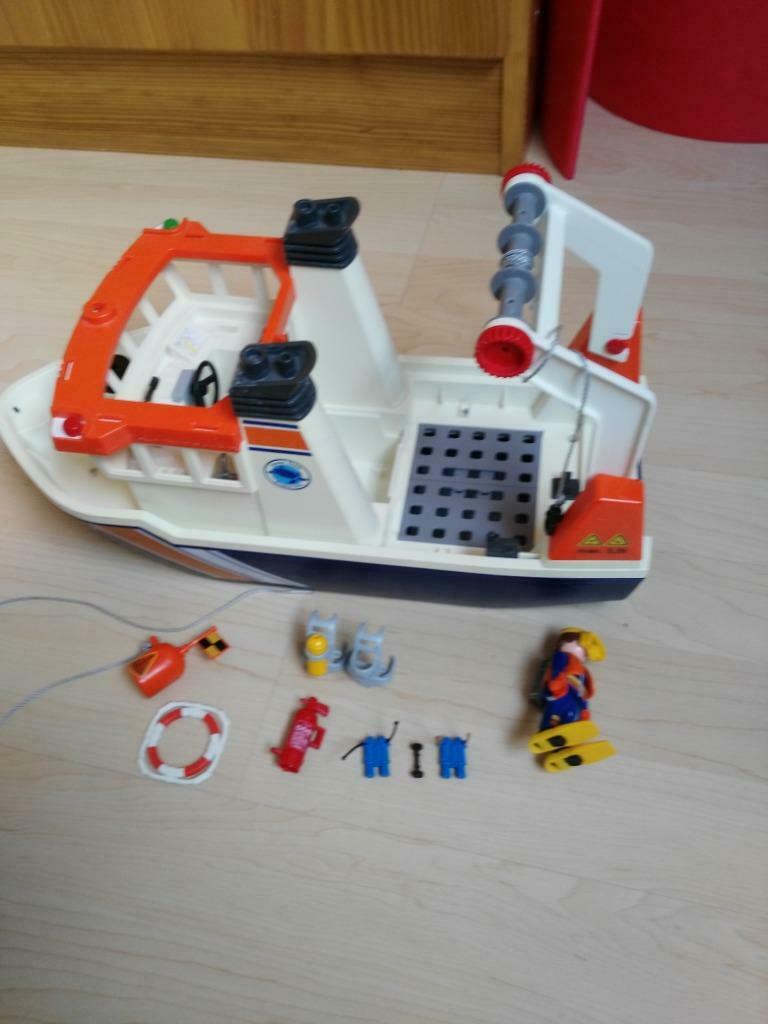 Lot de playmobil -Police, "Farmers", bateau, héros!!!, Enfants & Bébés, Jouets | Playmobil, Enlèvement, Utilisé