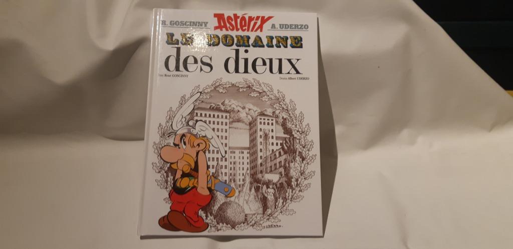 ASTERIX LE DOMAINE DES DIEUX, Enlèvement, Comme neuf