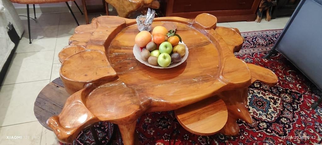 Uitgesneden massief houten woonkamerset - salontafel + faute