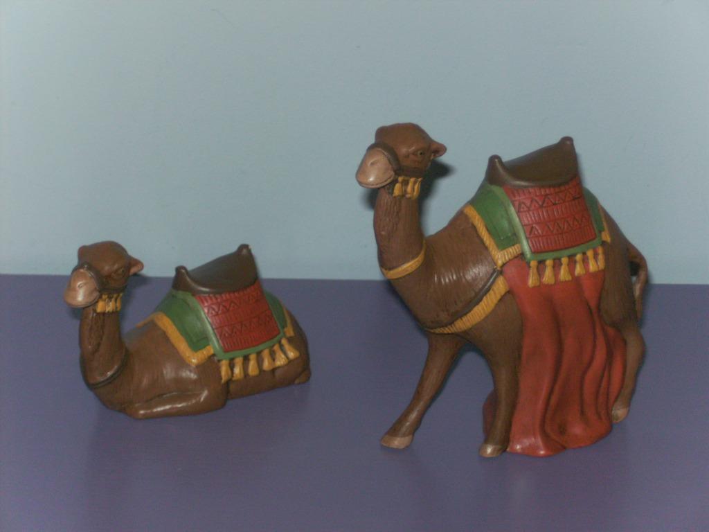 2 Vintage beeldjes van kamelen., Ophalen of Verzenden, Gebruikt, Dier