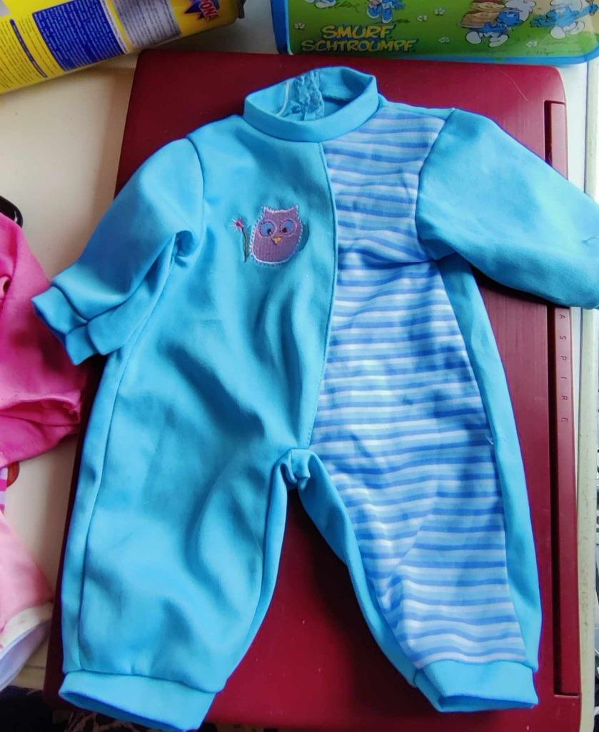 poppenkleertjes diverse modellen, diverse maten, Kinderen en Baby's, Speelgoed | Poppen, Ophalen of Verzenden, Zo goed als nieuw