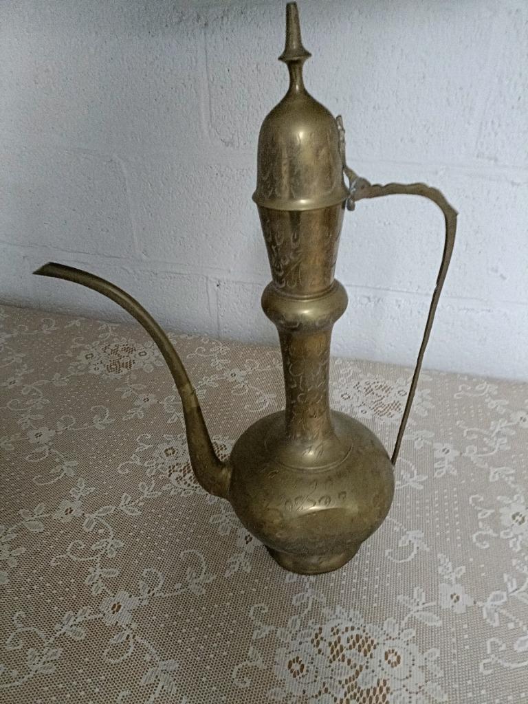 Grande théière orientale vintage en laiton à moitié prix, Enlèvement, Cuivre
