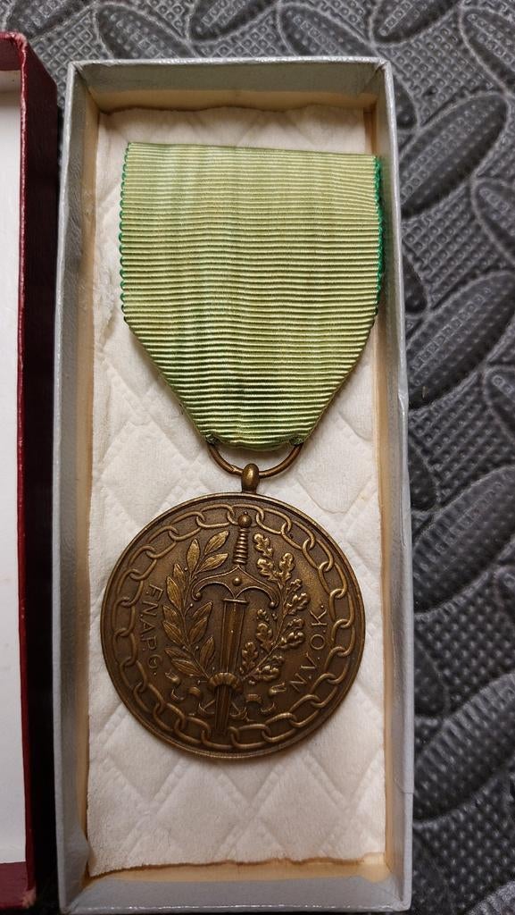 Belgische medaille voor krijgsgevangenen 14-18, 1940-1945., Ophalen of Verzenden