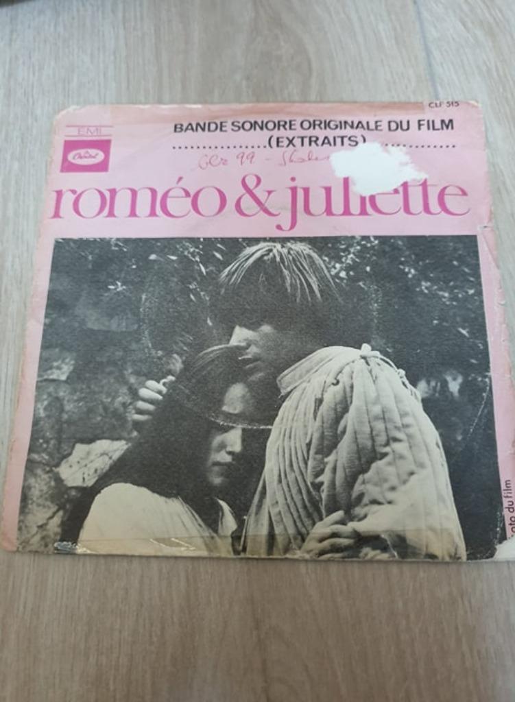 Singel Extraits de la Bande Originale Du Film Romeo & Juliet, Enlèvement ou Envoi