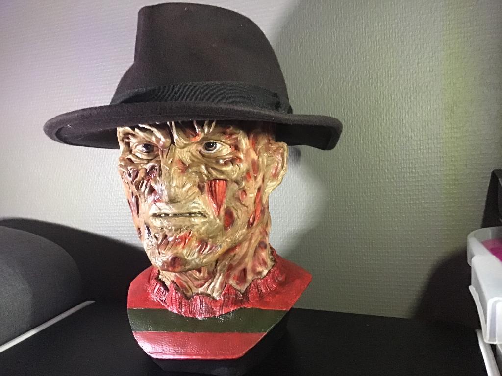 Life size hoofd freddy krueger, Verzamelen, Ophalen of Verzenden, Nieuw, Film, Beeldje, Replica of Model