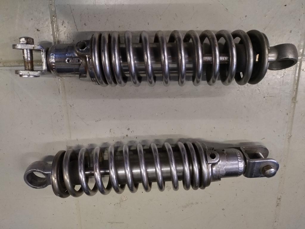 suzuki gs 750 van '76 set achterveren, Enlèvement ou Envoi, Utilisé