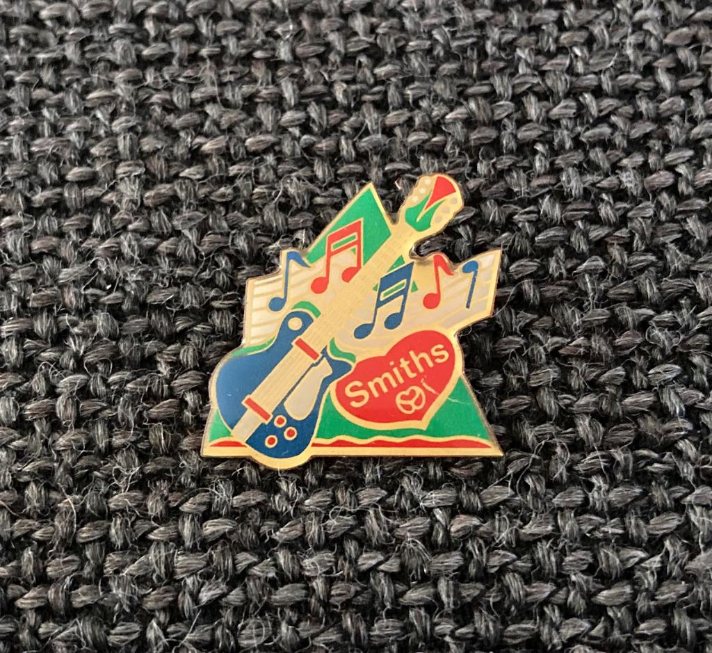 PIN - SMITHS - CHIPS, Envoi, Utilisé, Marque, Insigne ou Pin's