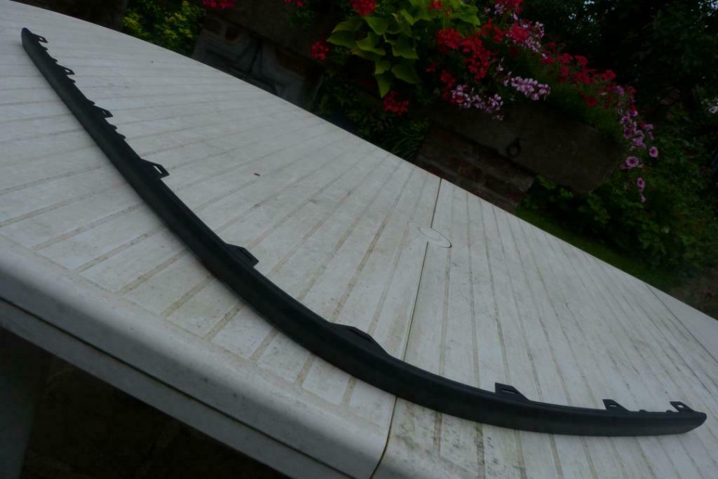 Moulure noire neuve pour pare-chocs arrière de VW Passat B6, Autos : Pièces & Accessoires, Carrosserie & Tôlerie, Pare-chocs, Volkswagen