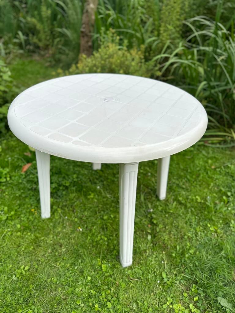 Witte Tuintafel tafel, Enlèvement, Utilisé