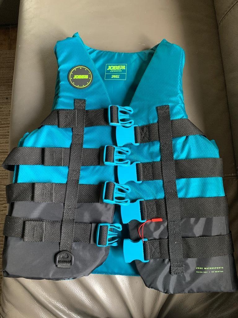 Jobe 4 Buckle Zwemvest, Watersport en Boten, Watersportkleding, Ophalen of Verzenden, Zo goed als nieuw, Reddingsvest of Zwemvest