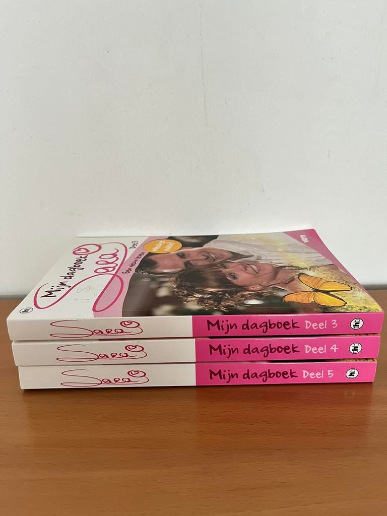 Ria Maes - Mijn dagboek Sara deel 3, 4 en 5, Enlèvement, Ria Maes, Belgique, Comme neuf