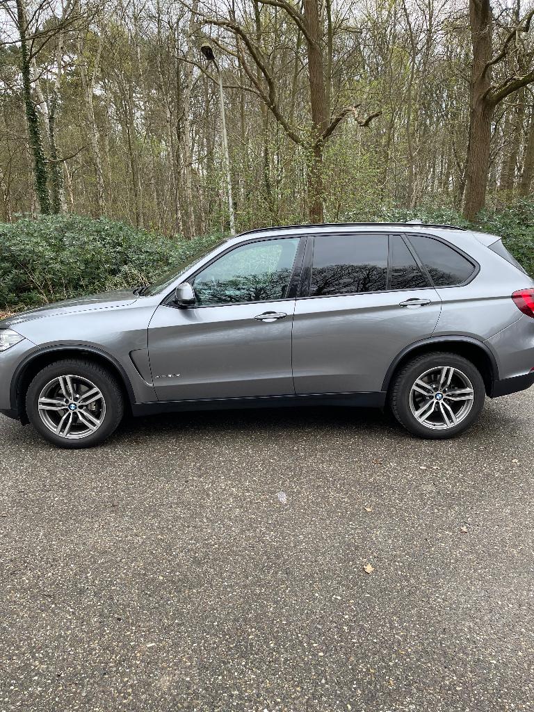 BMW X5 x25d  4x4 177000 km 2018 perfecte staat!, Auto's, Automaat, 4 deurs, 4 cilinders, 2100 kg