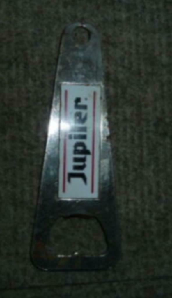 # metalen fles opener JUPILER, Verzamelen, Biermerken, Ophalen of Verzenden, Gebruikt, Flesopener, Jupiler
