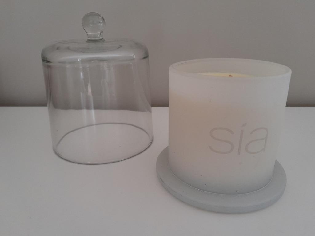 Bougie parfumée New Sia Deco Bella sweet pea en verre blanc, Enlèvement ou Envoi, Neuf, Bougie