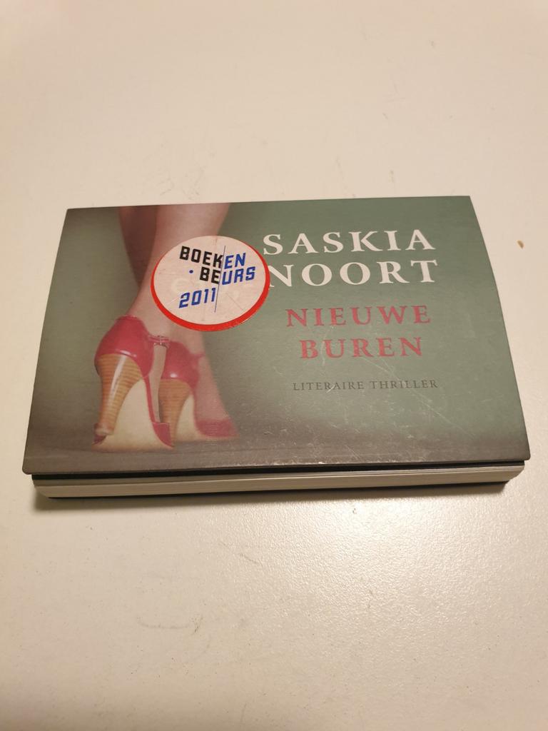 Saskia Noort - Nieuwe buren DWARSLIGGER NR  34, Ophalen of Verzenden, Saskia Noort