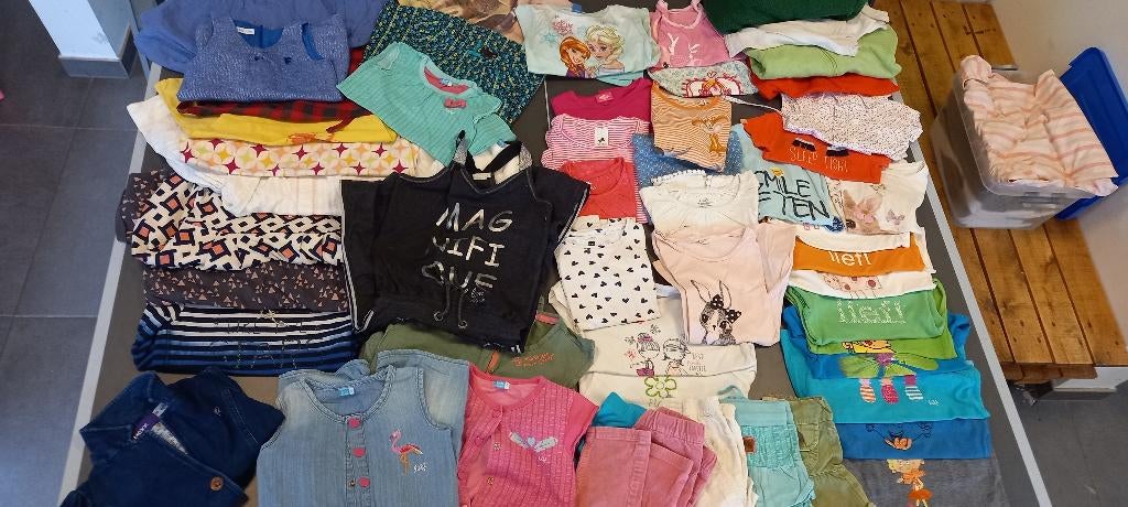 Kledingspakket van 54stuks : Maat 80 tem maat 122, Kinderen en Baby's, Ophalen of Verzenden, Gebruikt, Maat 80