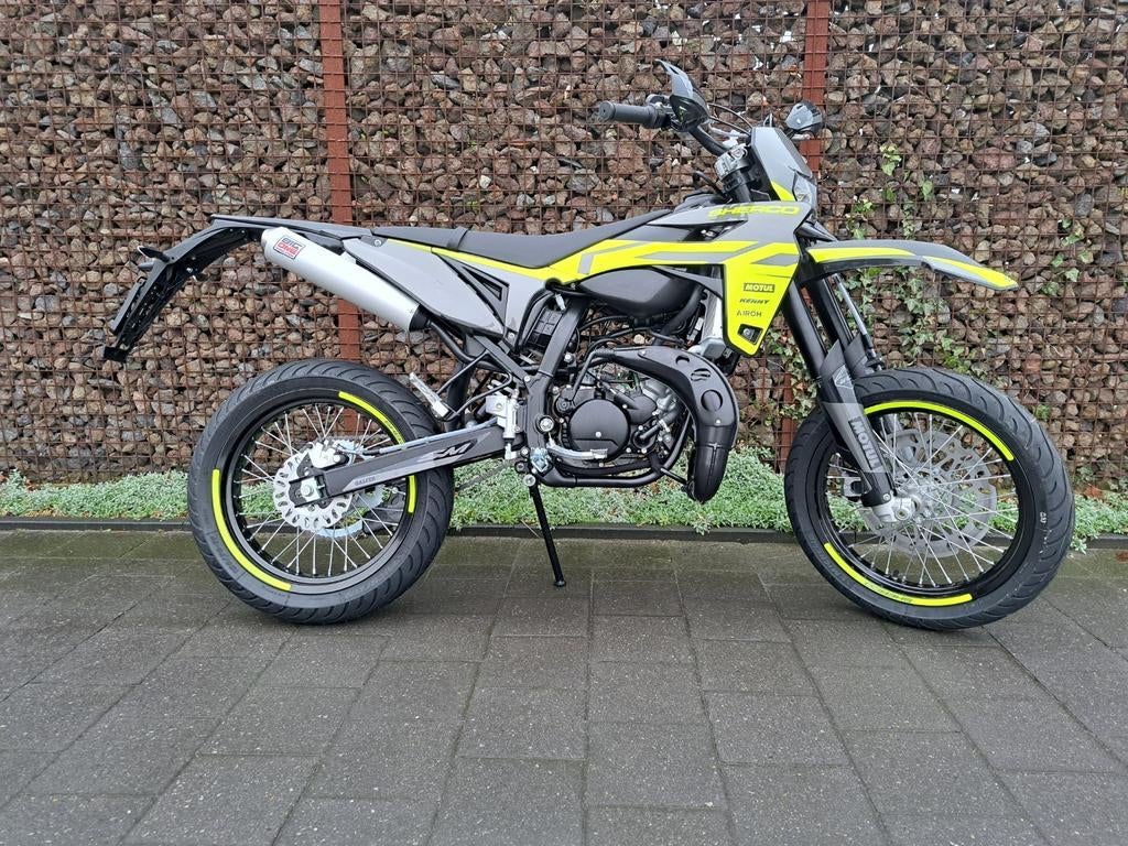 Nieuwe Sherco sm 50cc, Fietsen en Brommers, Ophalen, Nieuw, Klasse B (45 km/u), 50 cc