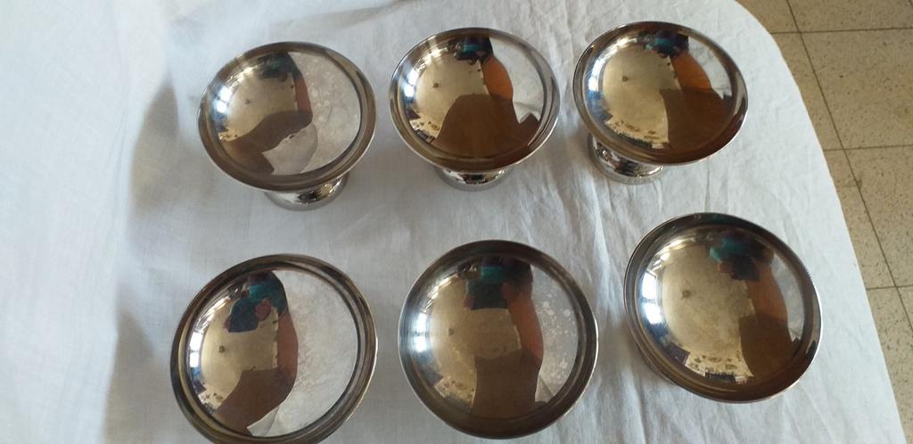 coupe à glace inox (10 coupes ), Maison & Meubles, Enlèvement ou Envoi, Utilisé, Autres matériaux, Autres styles