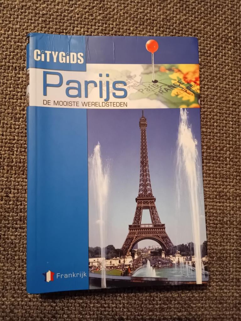 Reisgids citygids Parijs, Boeken, Ophalen of Verzenden, Gelezen, Europa, Reisgids of -boek