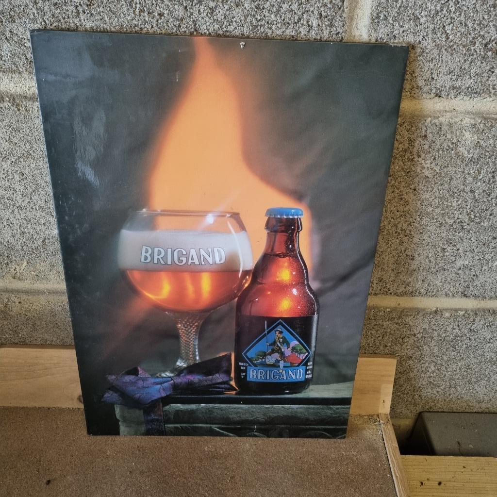 Publicité Brigand, Verzamelen, Biermerken, Ophalen of Verzenden, Gebruikt, Reclamebord, Plaat of Schild, Overige merken