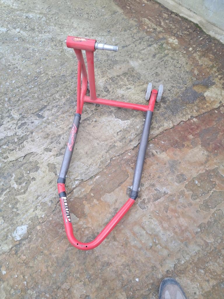 Motosteun voor ducati 748 of 916, Enlèvement